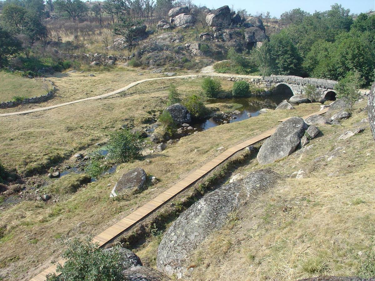 Alojamento Da Ribeirinha Carquere Buitenkant foto