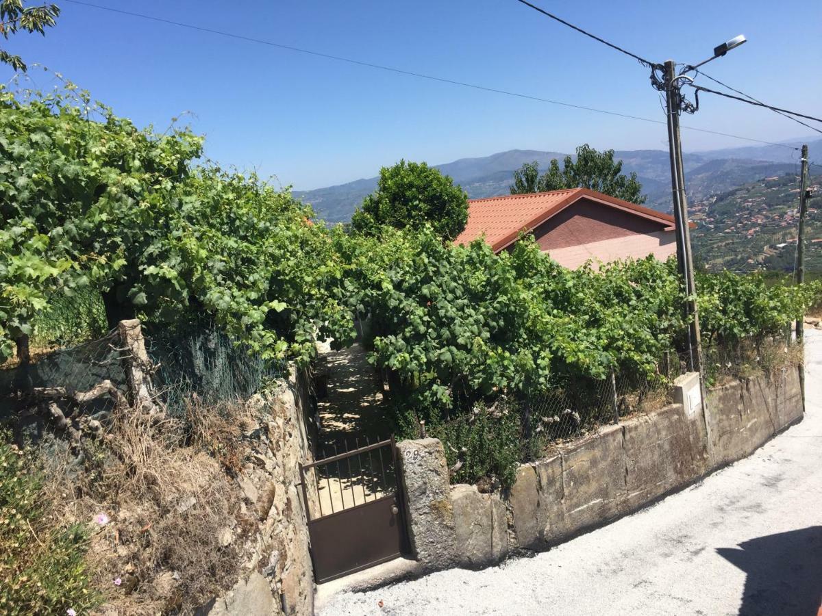 Alojamento Da Ribeirinha Carquere Buitenkant foto